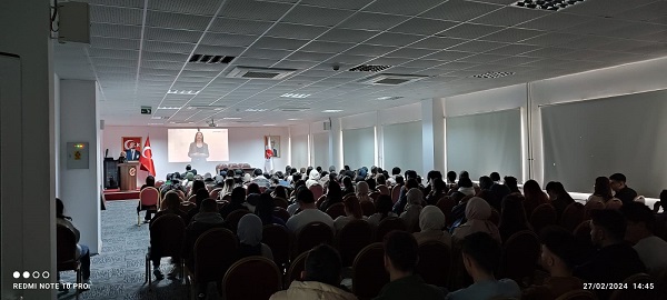 Meslek Yüksekokulumuzda Kariyer Etkinliği Programı